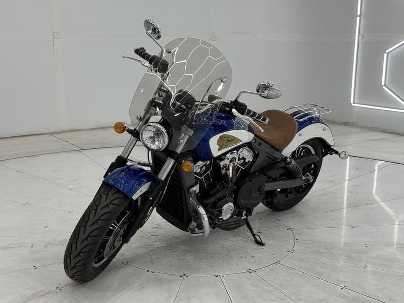 2017 Indian Scout® ABS Brilliant Blue Over White and Red