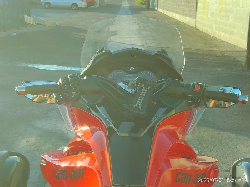 2016 Can-Am Spyder® ST-S 5-Speed Semi-Automatic