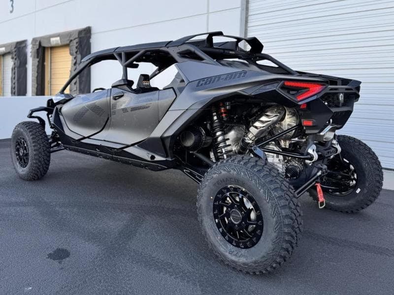 2026 Can-Am Maverick R Max X RS With Smart-Shox