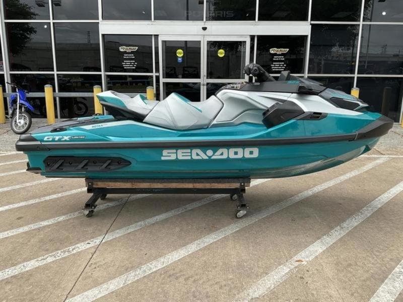 2026 Sea-doo GTX™ Limited 325 Teal Metallic